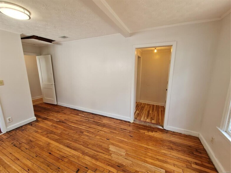 Building Photo - 2113 Brewton St