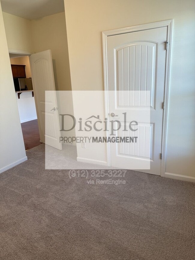 Building Photo - 20 Wesleyan Dr