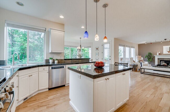 Building Photo - Stunning Bethany Home with 3,111 Sq Ft, Four Bedrooms + Dedicated Office & Covered Backyard Deck