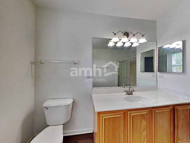 Building Photo - 1372 Deer Creek Ln