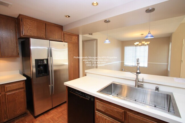 Building Photo - 171 Greenfield-