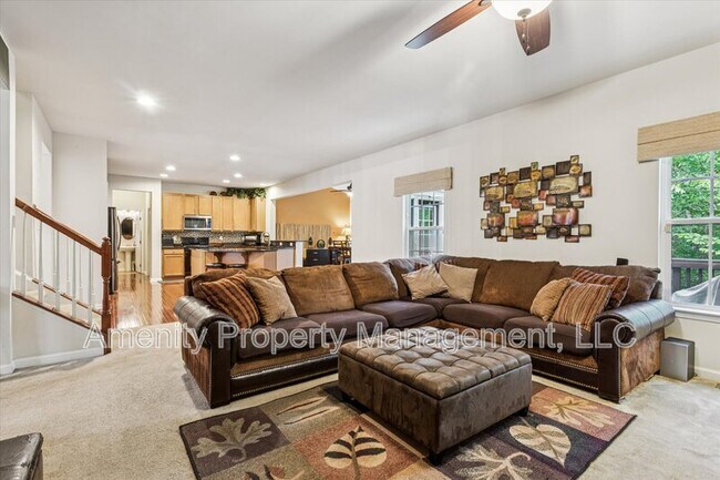 Building Photo - 3271 Newland Ct