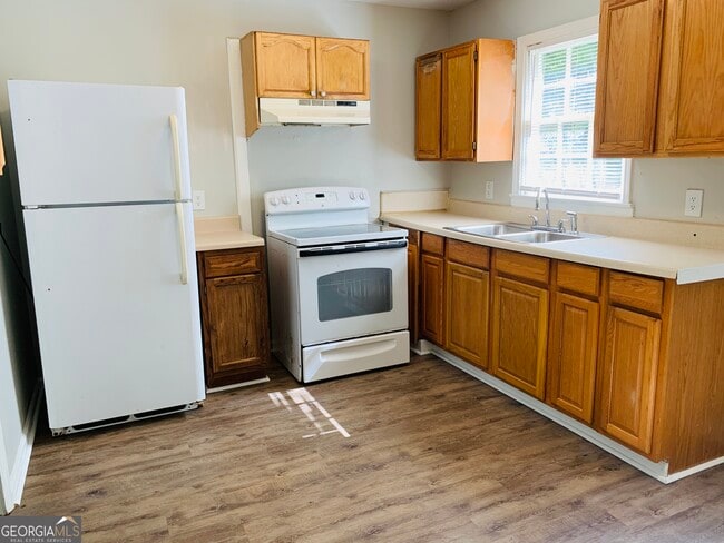 Building Photo - 139 Jack Russell Rd