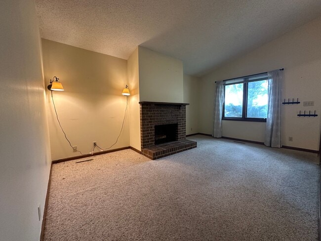 Building Photo - Allendale Duplex
