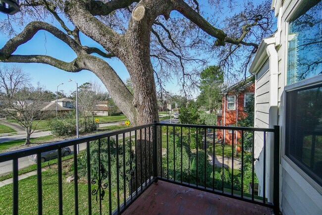 Building Photo - 3415 Southmore Blvd