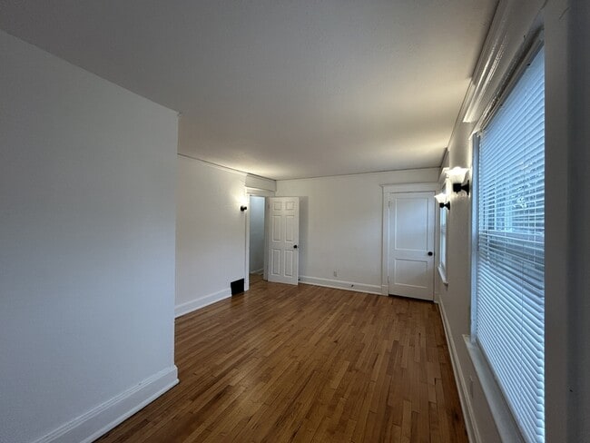 Building Photo - 4010 Bellefontaine Ave