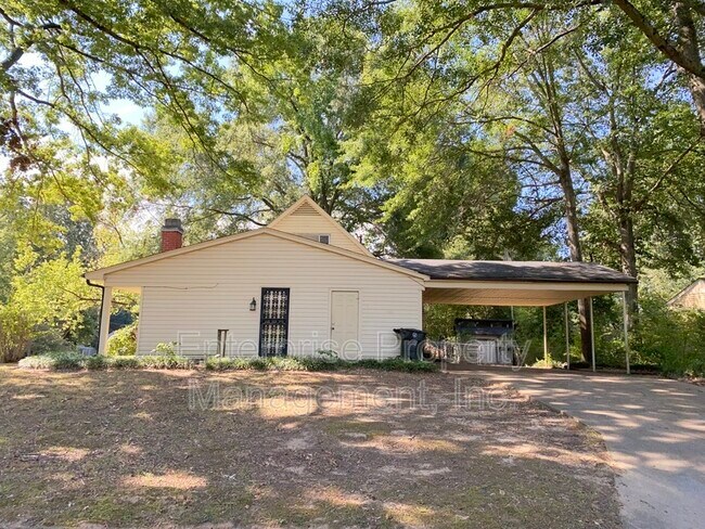 Building Photo - 2739 N Star Dr
