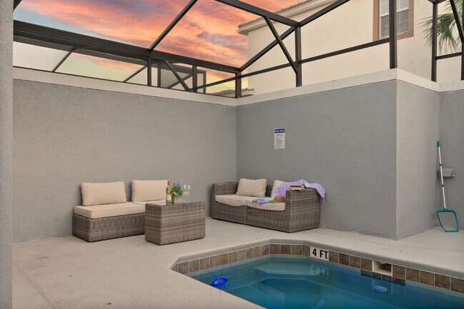 Building Photo - 8992 Stinger Dr