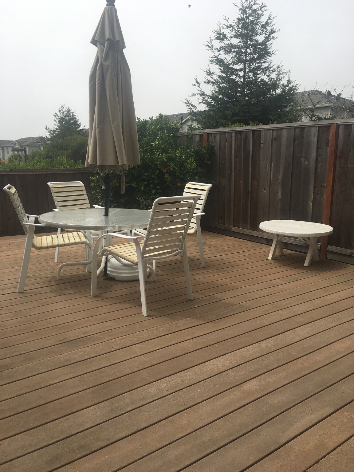 Enclosed back deck. Trex deck. Spacious. - 419 Sailfish Dr