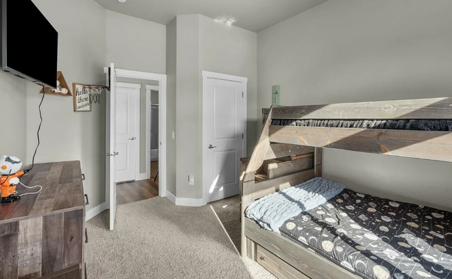 Building Photo - Gorgeous 4 Bedroom Home Surrounded by the Desert Landscape of Southern Utah