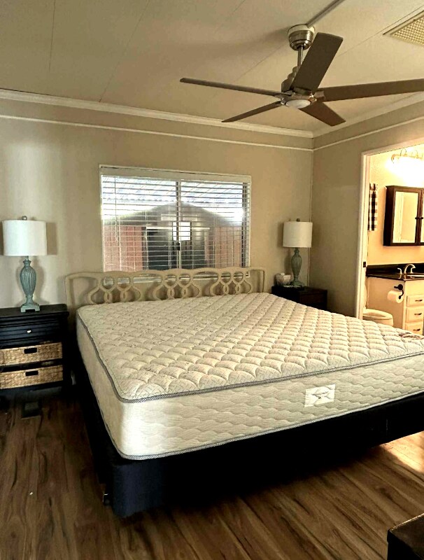 Building Photo - 39281 Palm Greens Pkwy