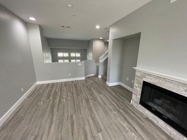 Building Photo - 33810 Willow Haven Ln