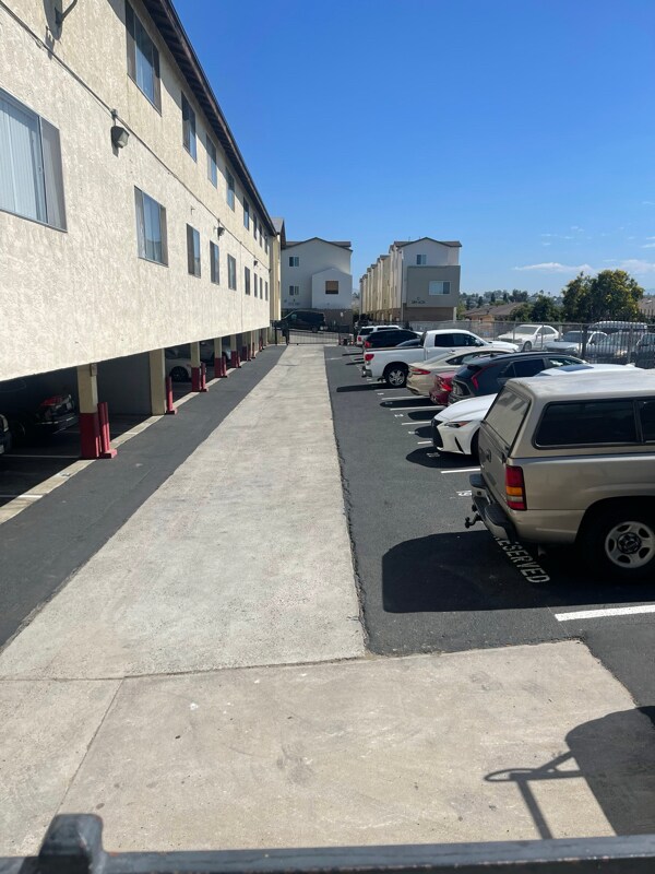 Building Photo - 344 S Willie James Jones Ave