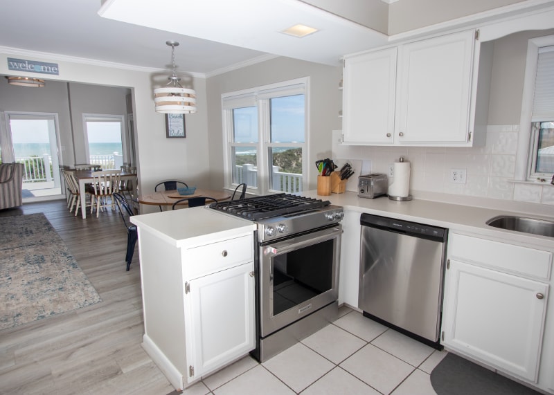 Building Photo - 10035 Seabreeze Dr