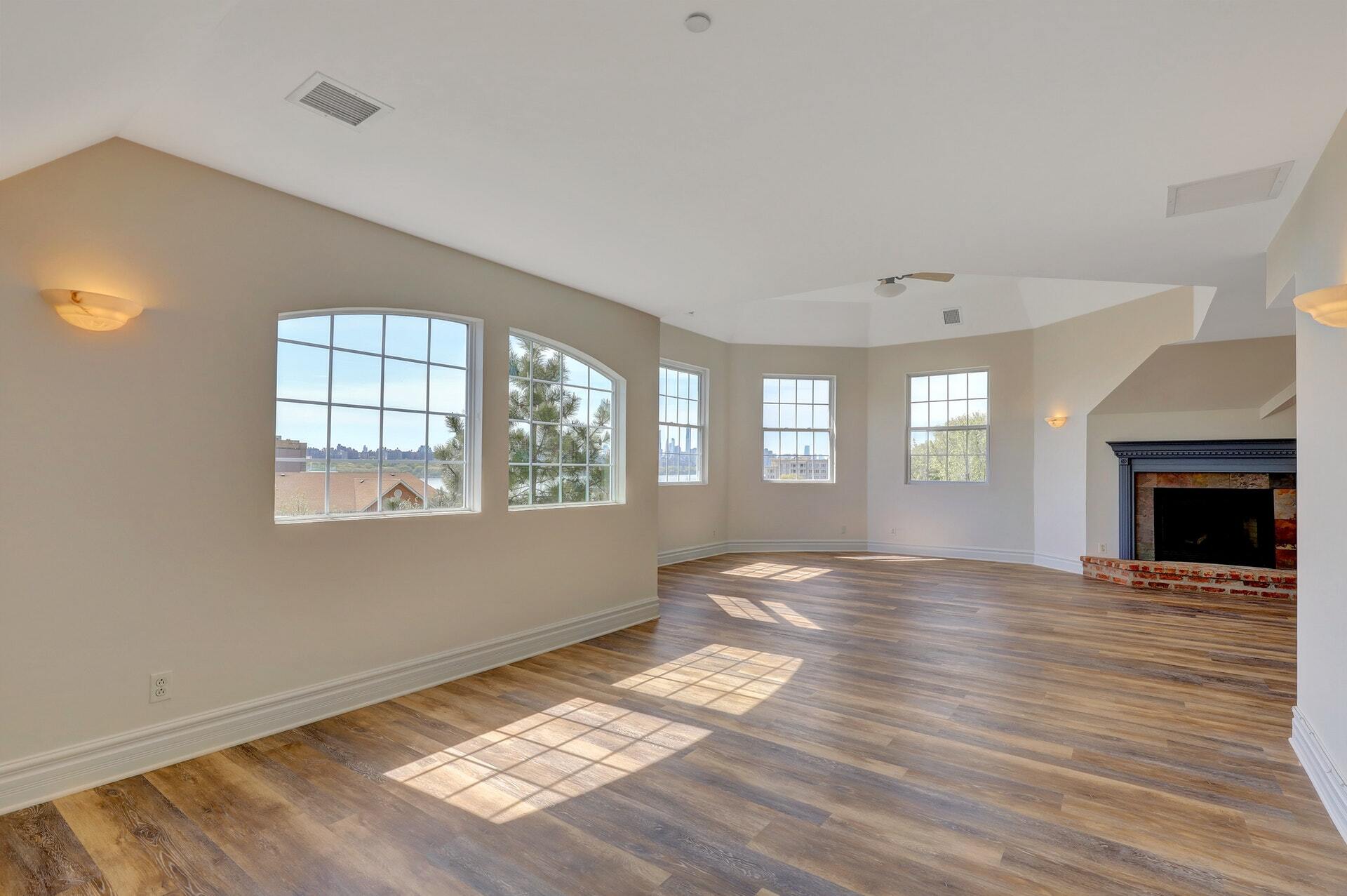 Building Photo - 170 Undercliff Ave