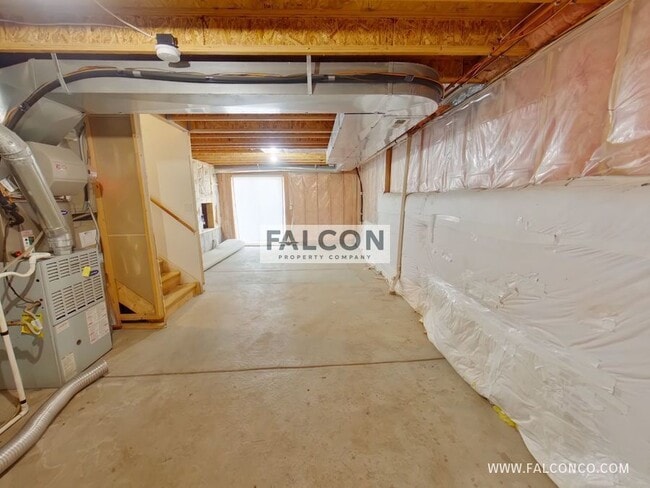 Building Photo - 4935 Ardley Dr