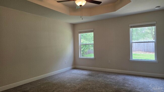 Building Photo - 5157 Peach Dr