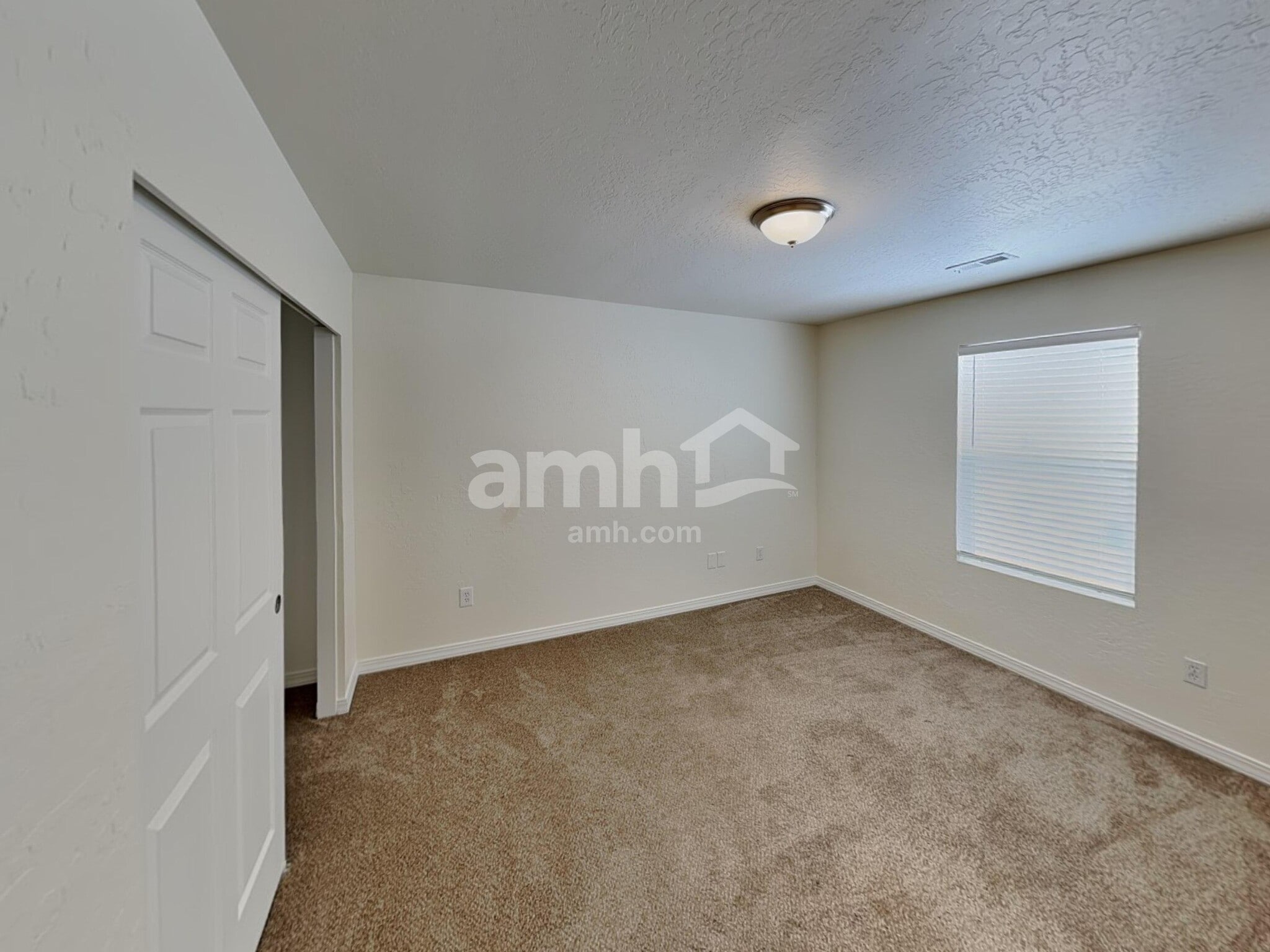 Building Photo - 1934 S 725 E