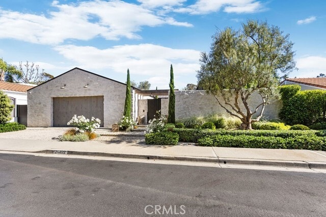 Building Photo - 24032 Paseo Del Campo