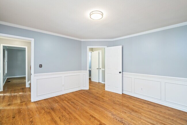 Building Photo - 2761 Dee Peppers Dr