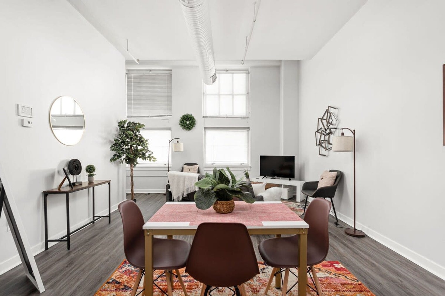 Building Photo - 50 N Illinois St