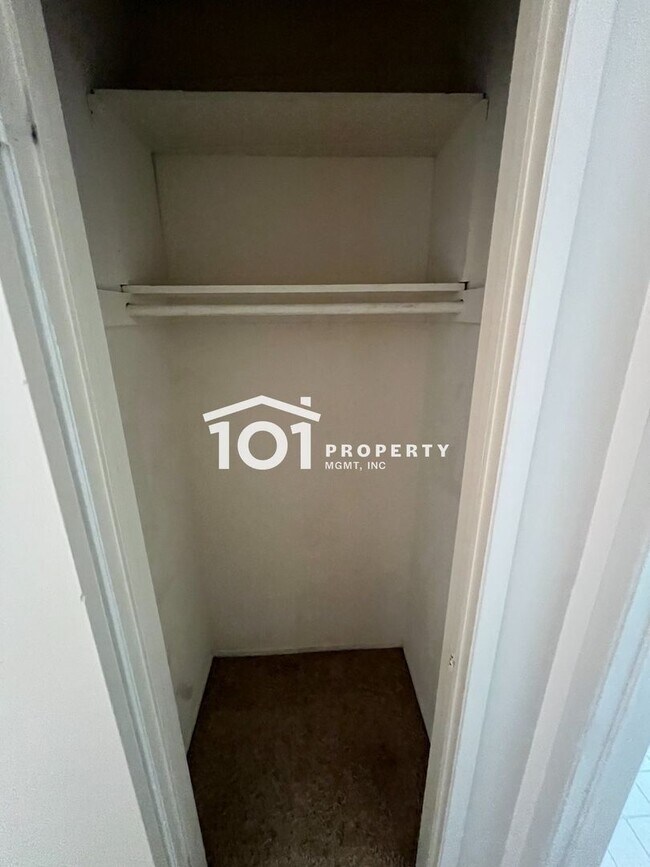 Building Photo - Spacious 3-Bedroom Home Near the Beach — Santa Barbara Shores