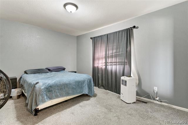 Building Photo - 2510 Brenton Dr