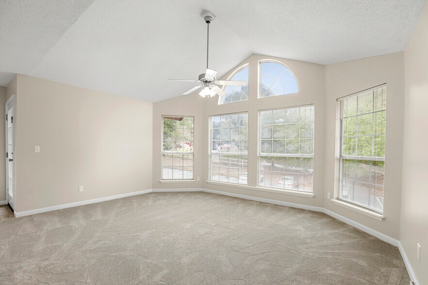 Building Photo - 903 Wentworth Ct