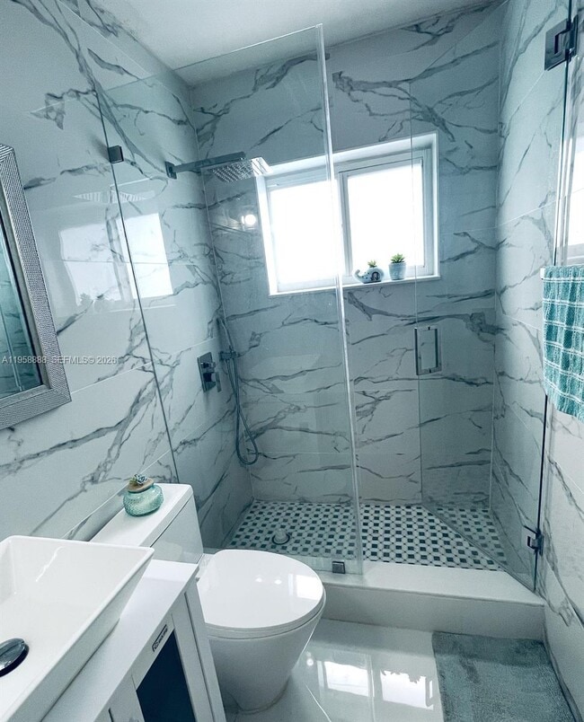 Building Photo - 759 NE 87th St