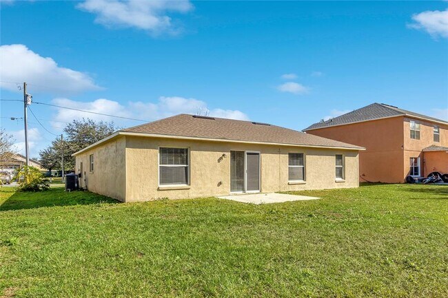 Building Photo - 849 Jarnac Dr