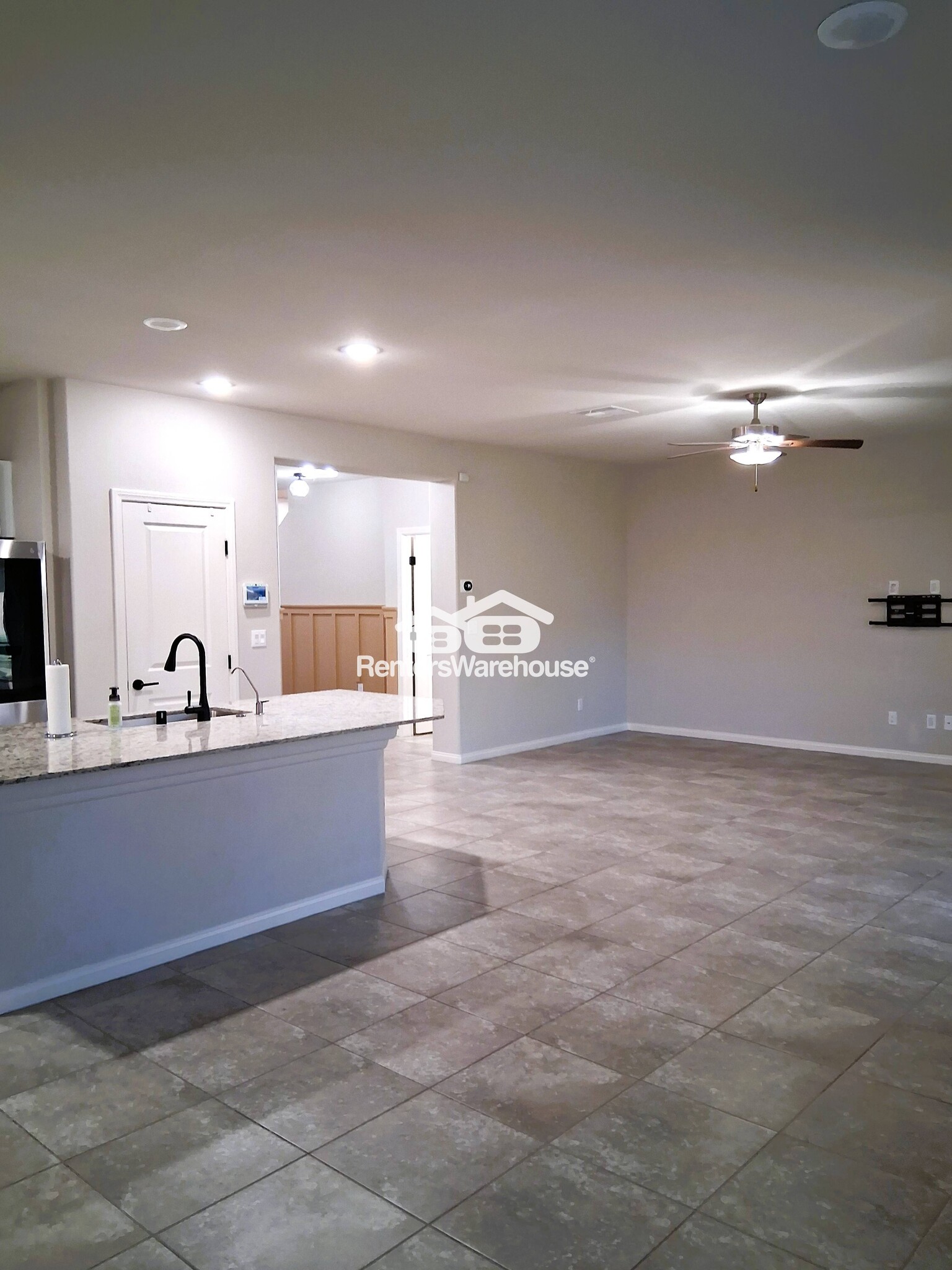 Building Photo - 7920 Stone Forest St