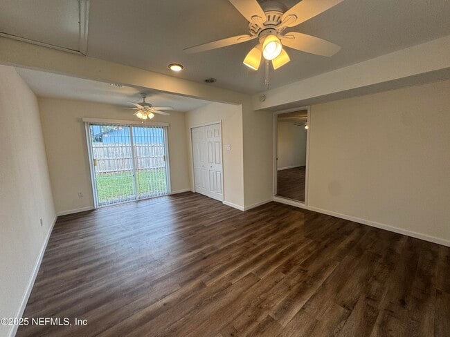 Building Photo - 5292 Julington Creek Rd