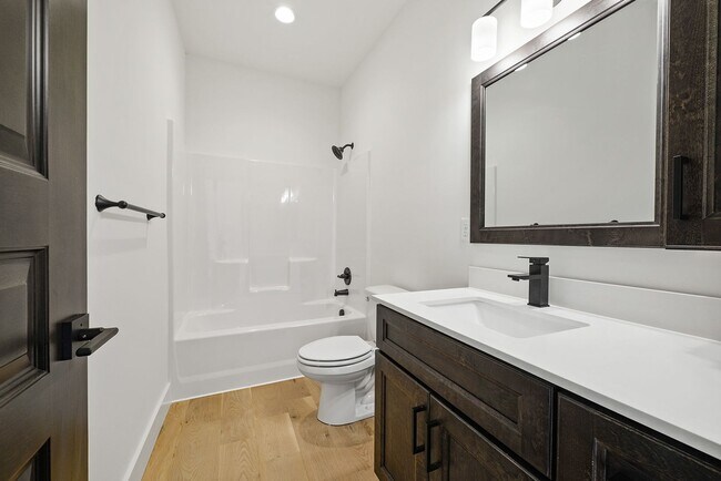 Building Photo - Lot 174