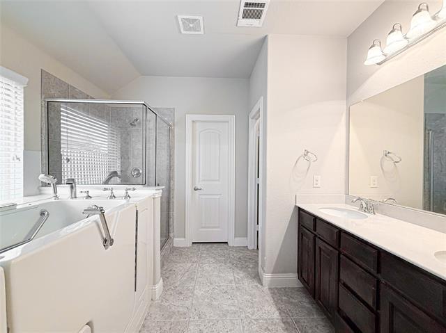 Building Photo - 126 Wilmington Dr