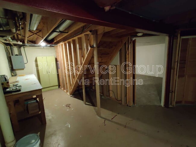 Building Photo - 21 Kyle Ct