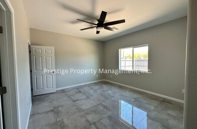 Building Photo - Built in 2022 3/2 Central Home!!!