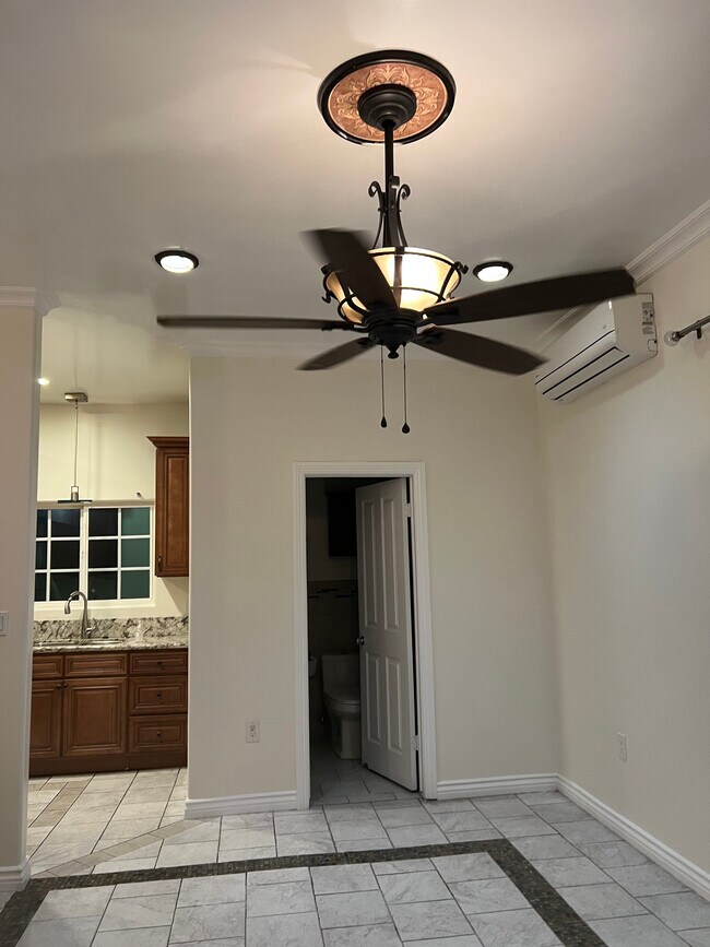 Building Photo - 4739 W 161st St