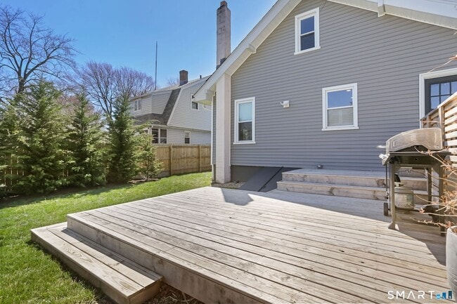 Building Photo - 62 Glenwood Ave