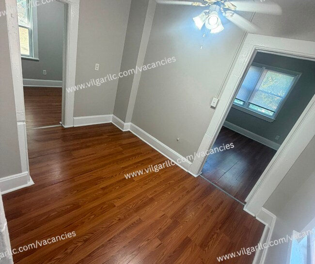 Building Photo - 5025 Tod Ave