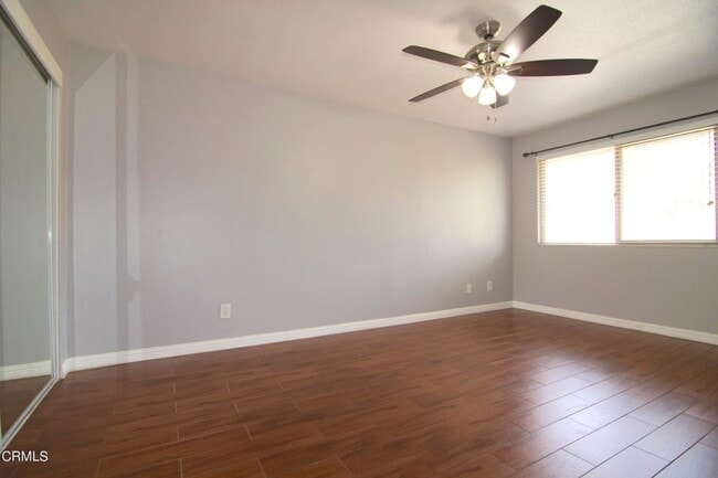 Building Photo - 654 Holmes Ave
