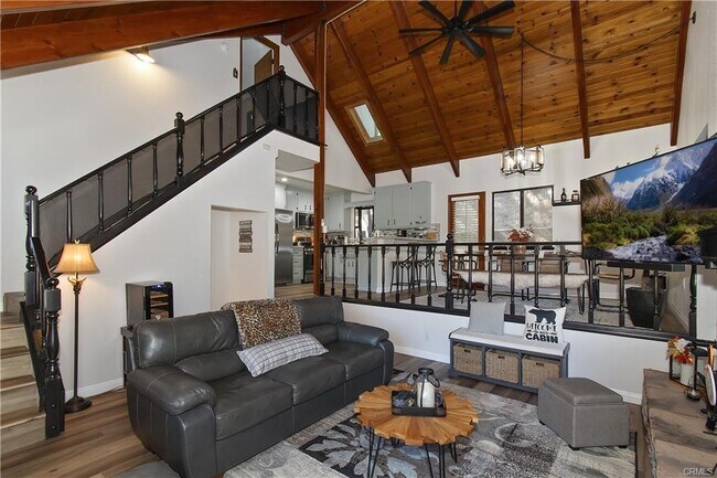 Building Photo - 198 Zermatt Dr