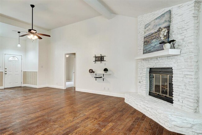 Building Photo - 3008 Peacemaker St