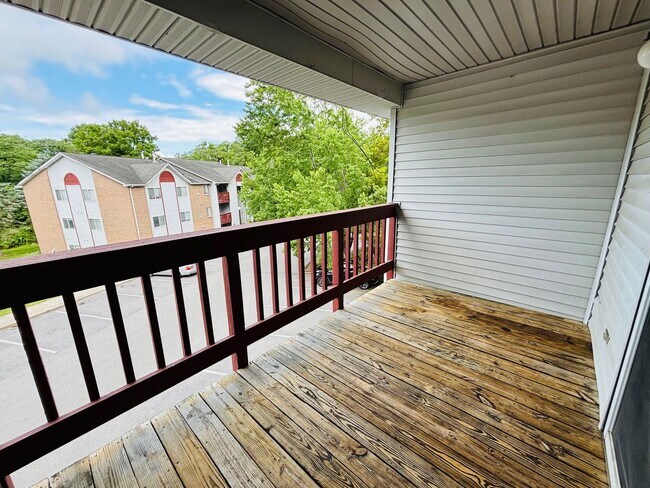 Building Photo - 400 Berryfield Ln