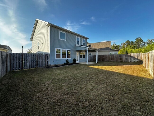 Building Photo - 977 Glenhaven Dr