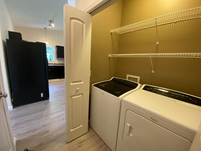 Building Photo - Modern 3 Bedroom Home on Bloomington's West Side