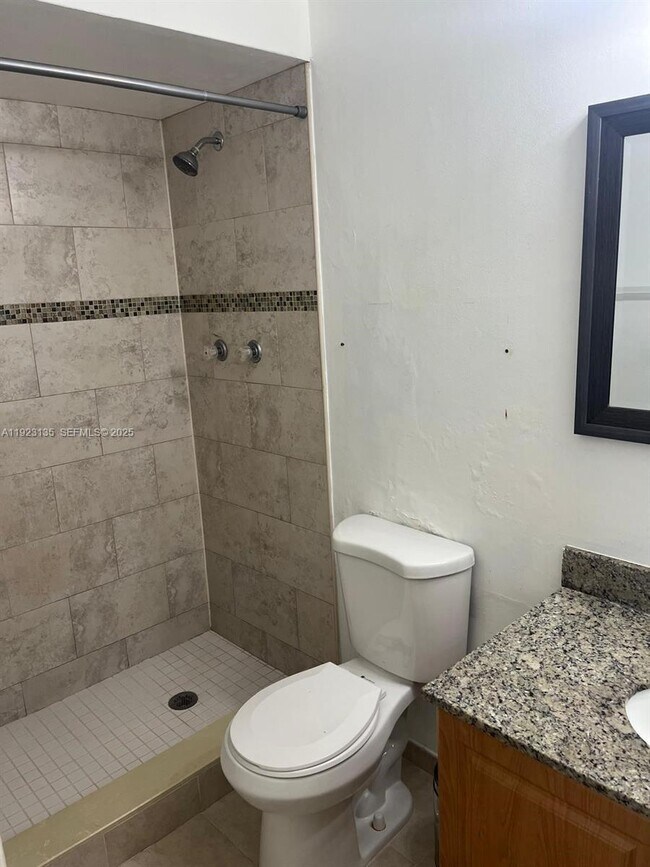 Building Photo - 19130 SW 113th Pl