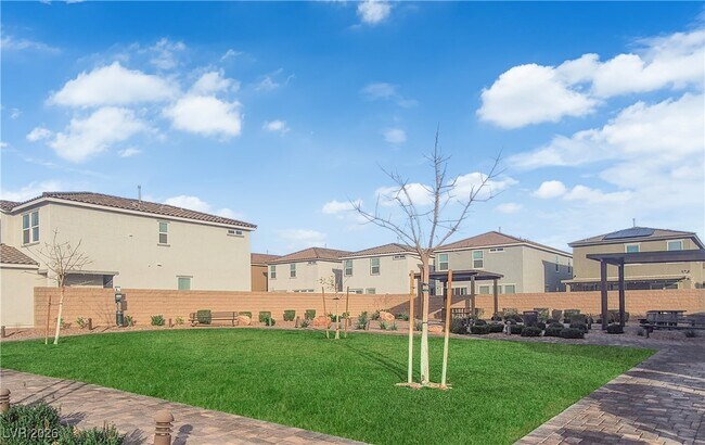 Building Photo - 4293 Nopal Serrano Ave