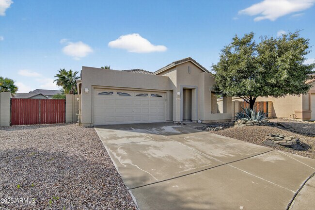 Building Photo - 15481 W Mauna Loa Ln