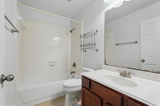 Building Photo - 2128 Broadstone Dr
