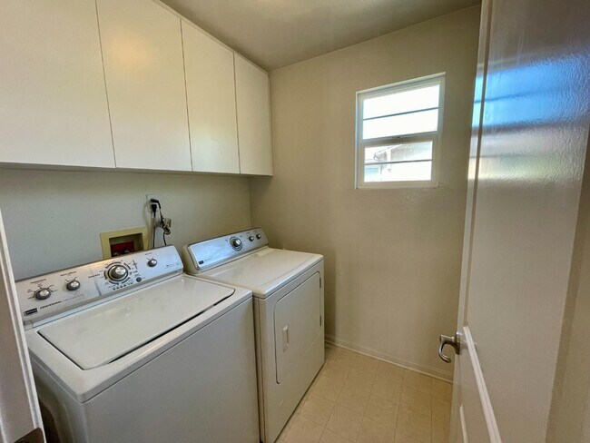 Building Photo - 2141 Copper Leaf Ct